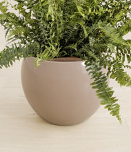 Lade das Bild in den Galerie-Viewer, Desert Brown stand:all