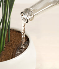 Load image into Gallery viewer, Shiny EggWhite stand:all