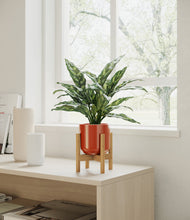 Load image into Gallery viewer, Glossy Red stand:bamboo
