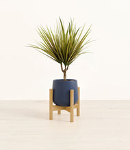 Charger l'image dans la galerie, Deep Navy stand:light