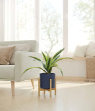 Lade das Bild in den Galerie-Viewer, Deep Navy stand:bamboo