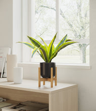 Load image into Gallery viewer, Stone Black stand:bamboo
