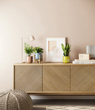 Load image into Gallery viewer, Pixie Petals stand:one_stand