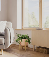Lade das Bild in den Galerie-Viewer, Gentle Pink stand:bamboo