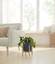 Lade das Bild in den Galerie-Viewer, Deep Navy stand:bamboo