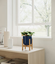 Load image into Gallery viewer, Twilight Blue stand:bamboo