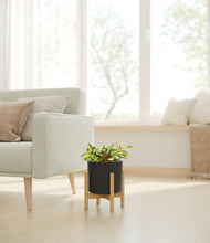 Load image into Gallery viewer, Black stand:bamboo