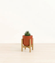 Load image into Gallery viewer, Glossy Red stand:bamboo