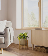 Load image into Gallery viewer, Olive stand:bamboo