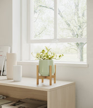 Load image into Gallery viewer, Turquoise stand:bamboo