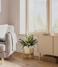 Load image into Gallery viewer, Almond Green stand:bamboo