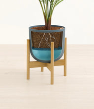 Load image into Gallery viewer, Iron Gray stand:bamboo