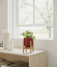 Load image into Gallery viewer, Striped Cherry Red stand:bamboo