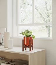 Load image into Gallery viewer, Glossy Red stand:walnut