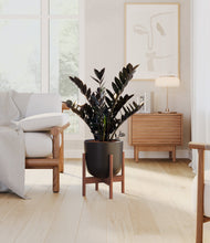 Lade das Bild in den Galerie-Viewer, Stone Black stand:dark