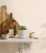 Load image into Gallery viewer, Hammered Ivory