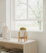 Load image into Gallery viewer, Snowdrift White stand:bamboo