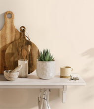 Load image into Gallery viewer, Hammered Ivory