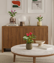 Load image into Gallery viewer, Woodland stand:one_stand
