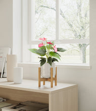 Load image into Gallery viewer, Hammered Ivory stand:bamboo
