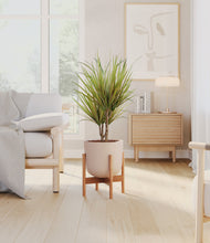 Load image into Gallery viewer, Sandy Pink stand:bamboo
