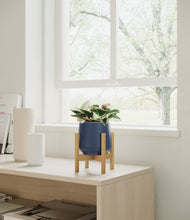 Load image into Gallery viewer, Deep Navy stand:bamboo
