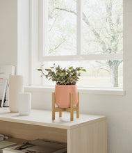 Charger l'image dans la galerie, Calm Rose stand:light
