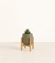 Load image into Gallery viewer, Olive stand:bamboo
