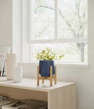 Load image into Gallery viewer, Deep Navy stand:bamboo
