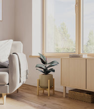 Load image into Gallery viewer, Olive stand:bamboo
