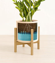 Load image into Gallery viewer, Cream stand:bamboo
