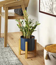 Load image into Gallery viewer, Deep Navy stand:light
